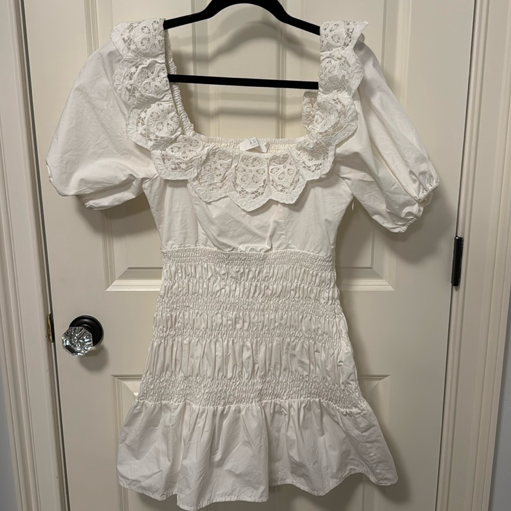 ASTR white eyelet ruched dress.  Excellent condition